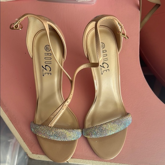 Rouge Tan Heels Sleek Stiletto Design - Picture 2 of 6